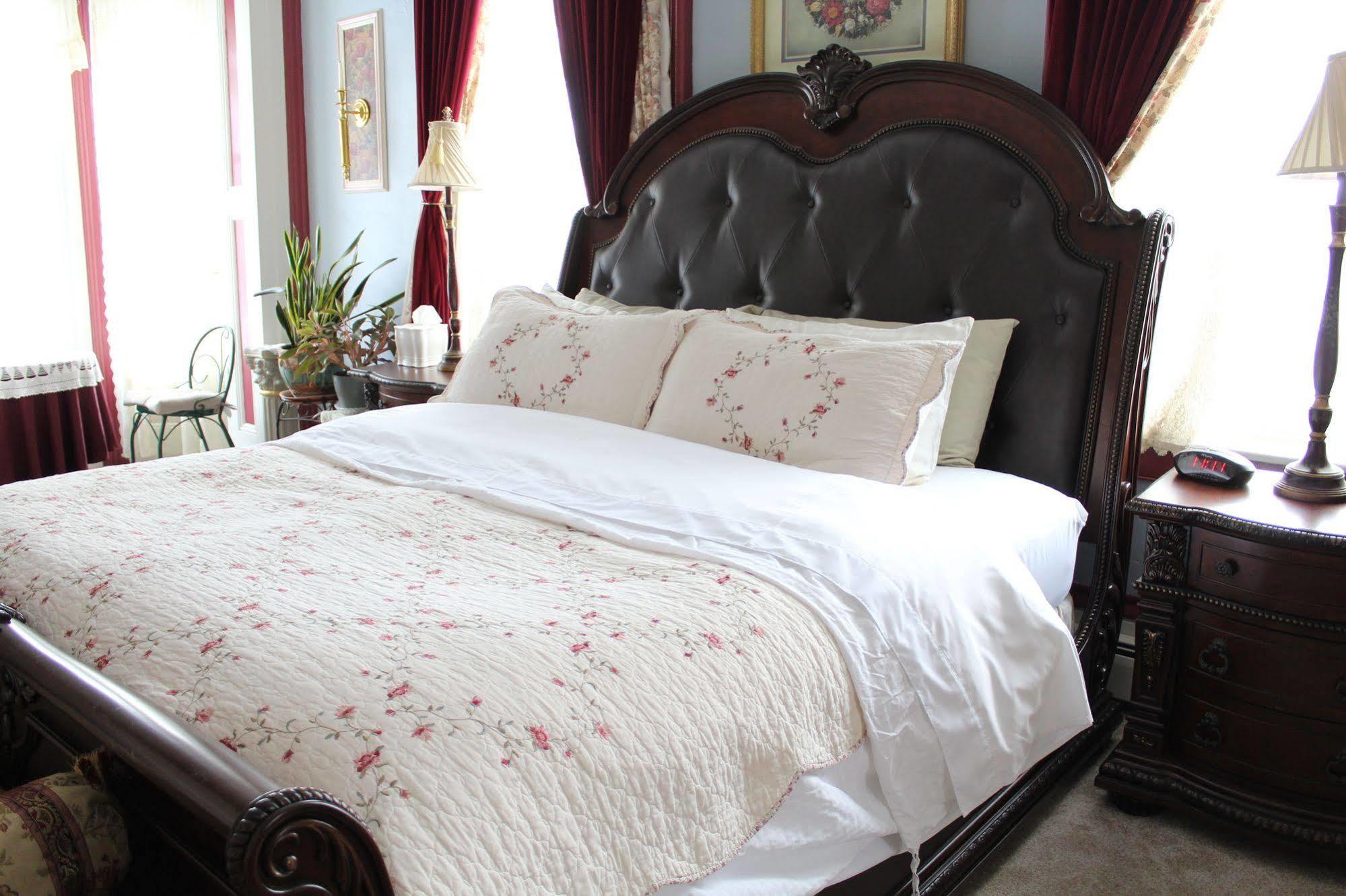 The Gridley Inn B&B Waterloo Dış mekan fotoğraf